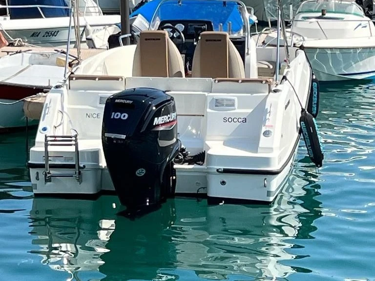 Motorboot mit oder ohne Skipper Quicksilver mieten in Villefranche-sur-Mer