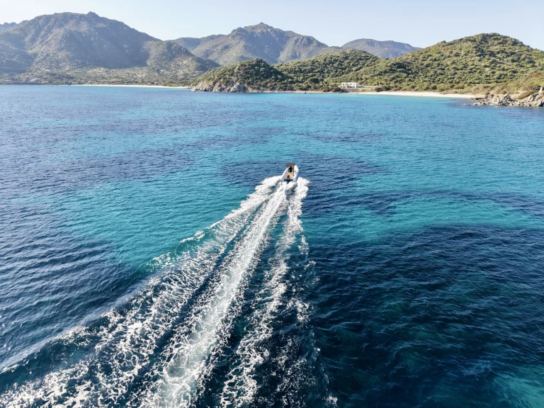Novamarine RH600 mieten Villasimius