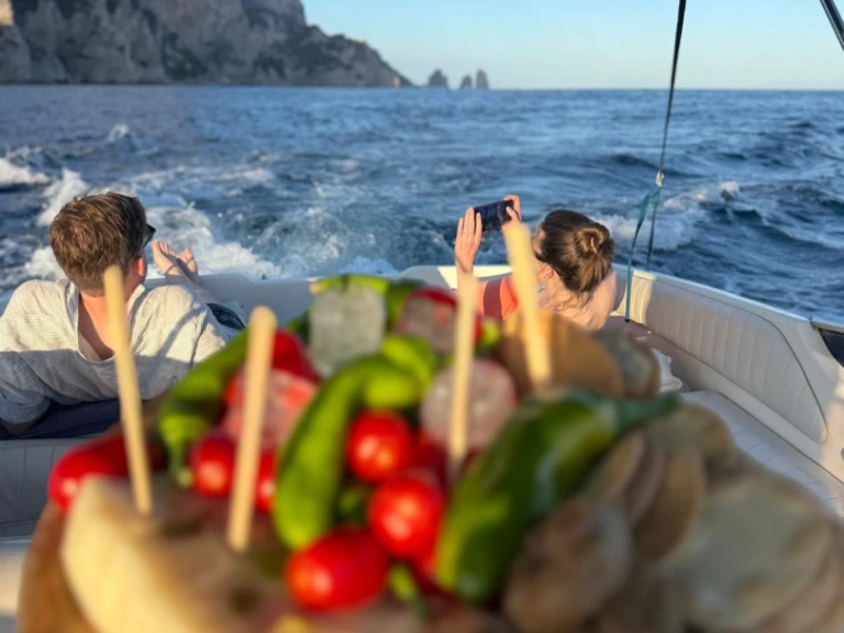 Motorboot mieten in Capri - Fratelli Aprea Sorrento 7,50 open cruise