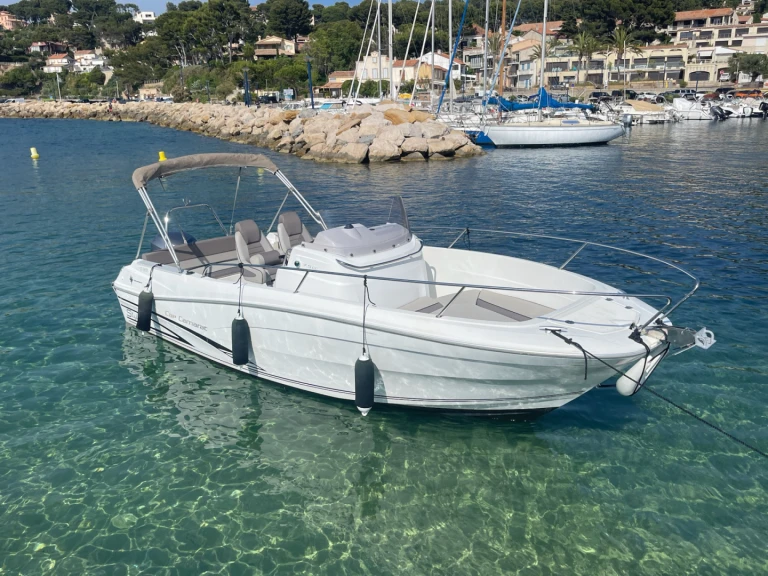 Bootsverleih Jeanneau Cap Camarat 7.5 CC La Madrague Samboat