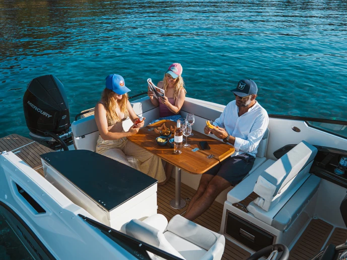 Motorboot mit oder ohne Skipper Quicksilver mieten in Palma de Mallorca
