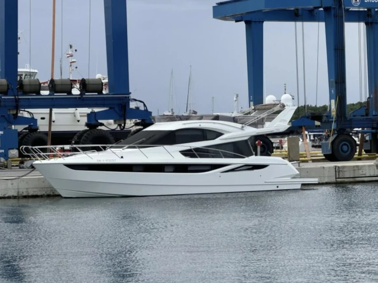 Vermietung Yacht Galeon mit Führerschein