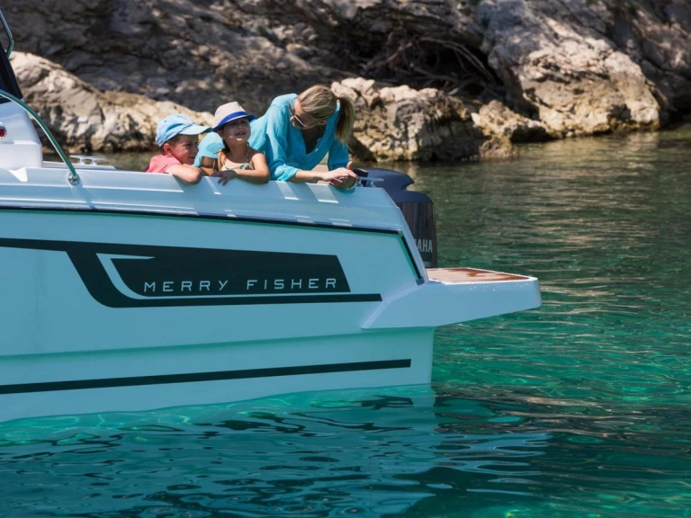 Motorboot mit oder ohne Skipper Jeanneau mieten in Punat
