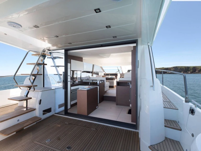 Yacht mieten in Punat - Jeanneau Prestige 520 Flybridge - 3 + 1 cab.