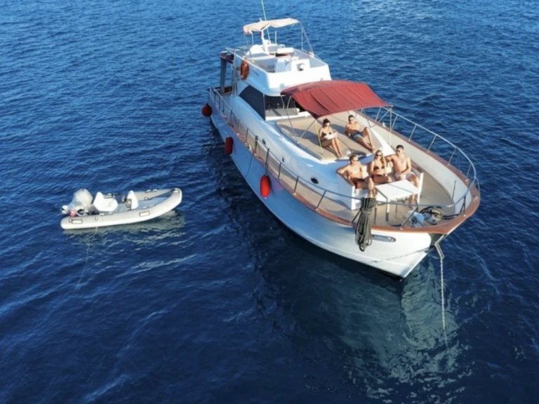 Azimut Custom mieten Bodrum