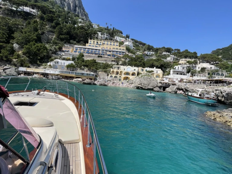 YachtCharter in Capri - Fratelli Aprea Sorrento 32 Semi Cabinato auf SamBoat