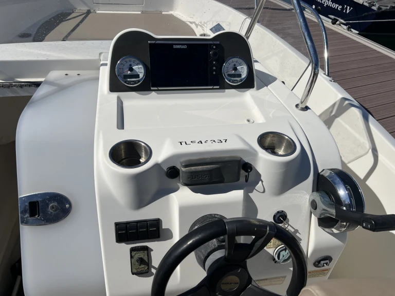 Bootsverleih Quicksilver Activ 675 Open Sport Cannes Samboat