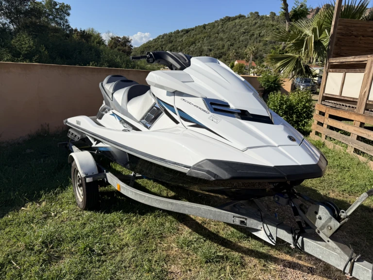 Vermietung Jetski Yamaha mit Führerschein