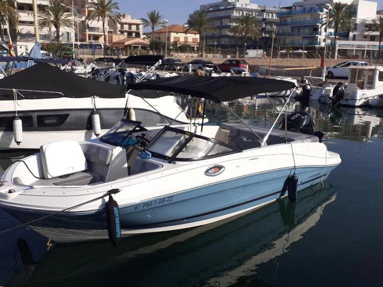Motorboot mieten in Club Náutico can Pastilla - Bayliner VR6 OB