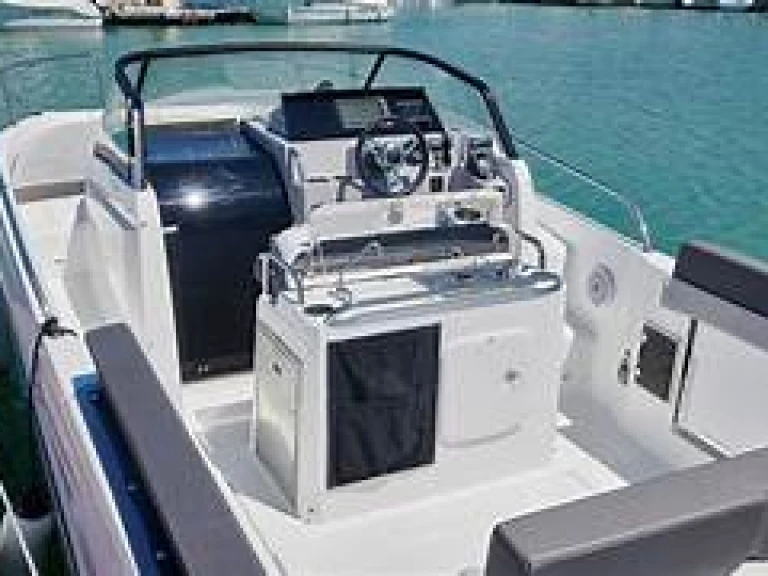 Boot mieten Saint-Raphaël günstig Cap Camarat 9.0 WA