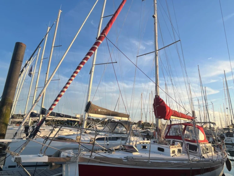 Segelboot mit oder ohne Skipper Yes mieten in La Rochelle