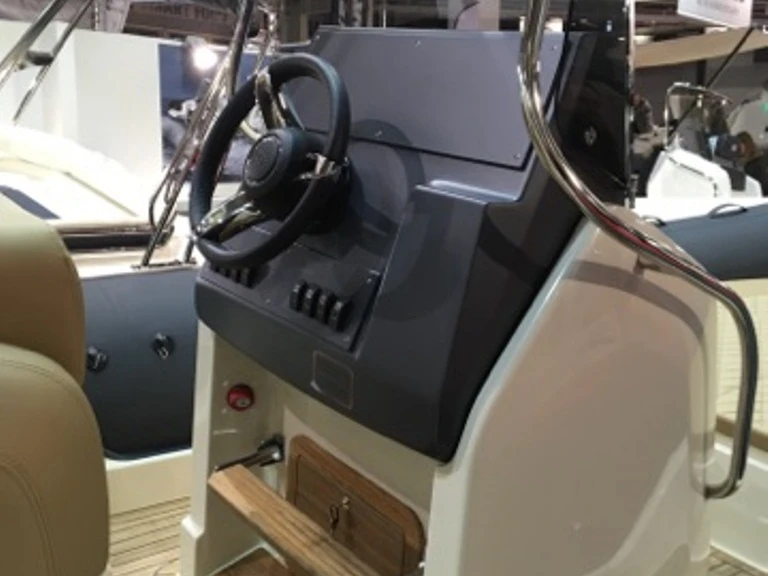 Boot mieten Hyères günstig 70 Sport
