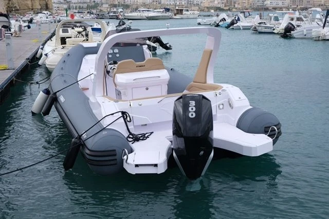 Bootsverleih Italboats STHINGER 28 GT Hyères Samboat