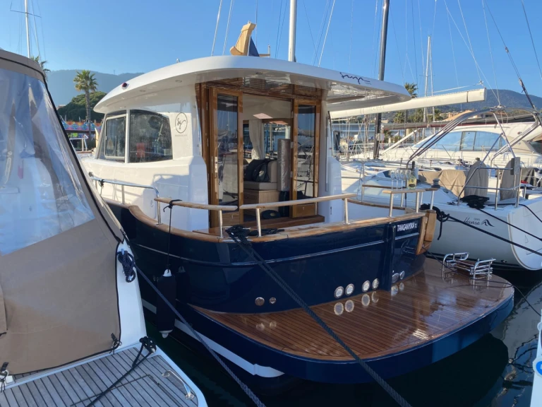 Motorboot mit oder ohne Skipper sasga mieten in Hyères