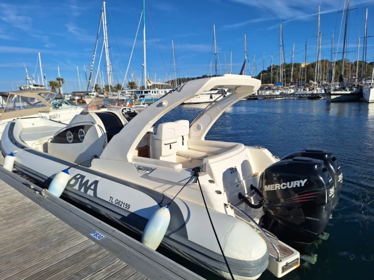 Boot mieten Hyères günstig BWA 34
