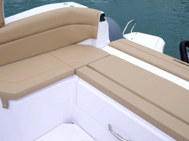 Italboats STHINGER 28 GT mieten Hyères