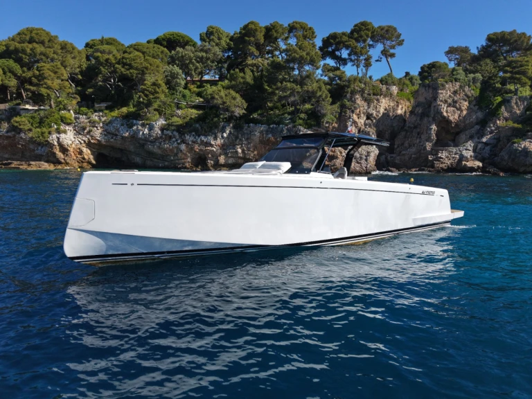 YachtCharter in Golfe-Juan - Pardo Yachts Pardo 43 auf SamBoat
