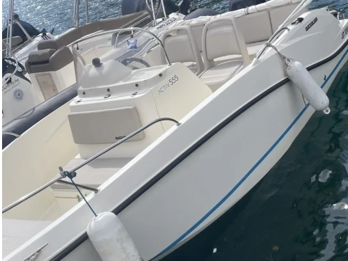 Quicksilver Activ 555 Open mieten Marseille