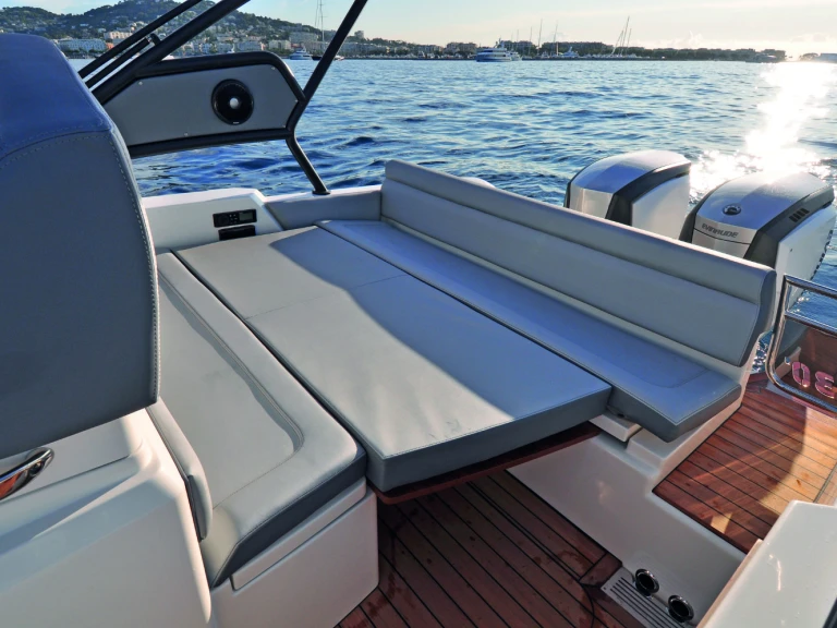 Bwa PREMIUM 30 mieten Cogolin