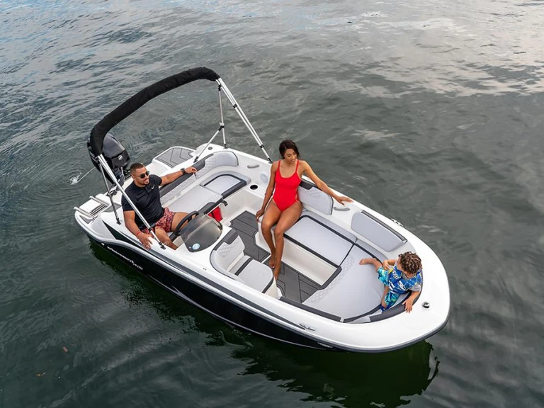 Ein Bayliner ELEMENT M15 mieten in Sanguinet