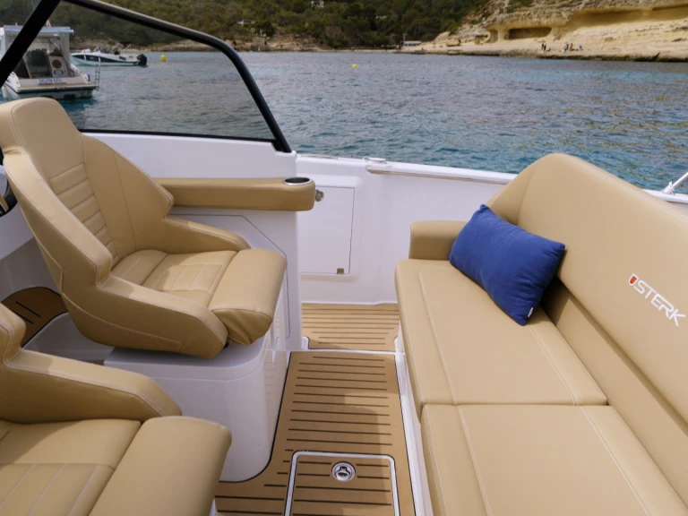 Ein sterk 31 RC mieten in Ibiza Town
