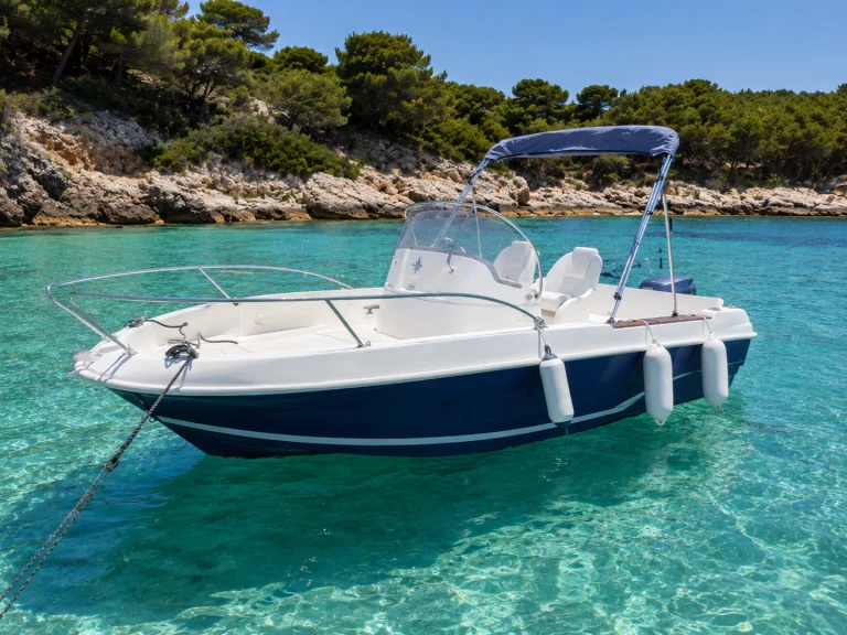 Motorboot mieten in Sainte-Maxime zum besten Preis