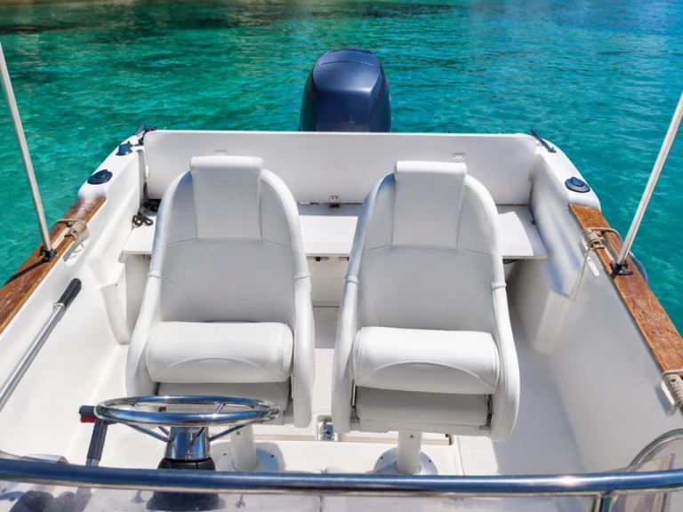 Jeanneau Cap Camarat 545 CC mieten Sainte-Maxime