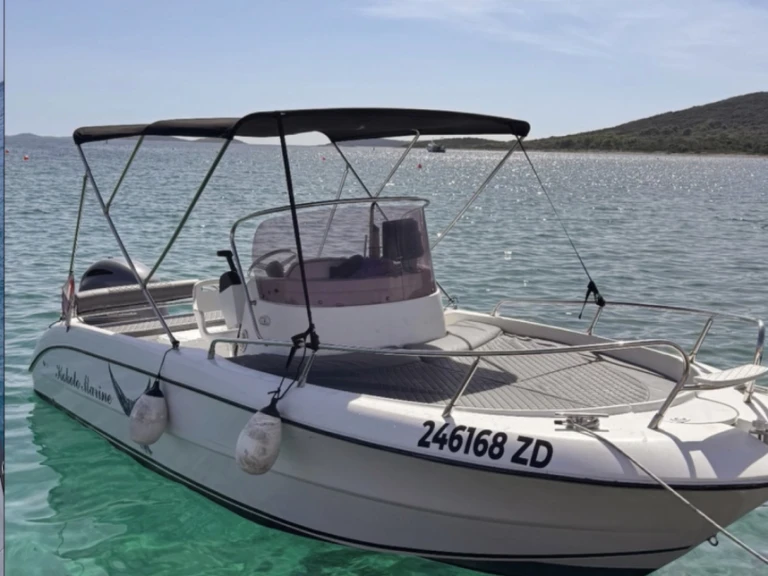 Motorboot mit oder ohne Skipper Fisher mieten in Zadar