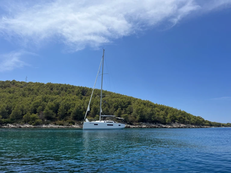 Jeanneau Sun Odyssey 410 mieten Split