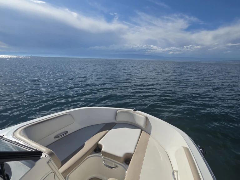 YachtCharter in Lugrin - Bayliner VR5 auf SamBoat