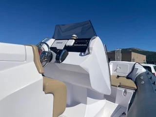 Stingher 22GT mieten Porto-Vecchio