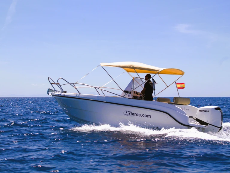 Motorboot mit oder ohne Skipper Polyester Yacht mieten in Ciutadella de Menorca