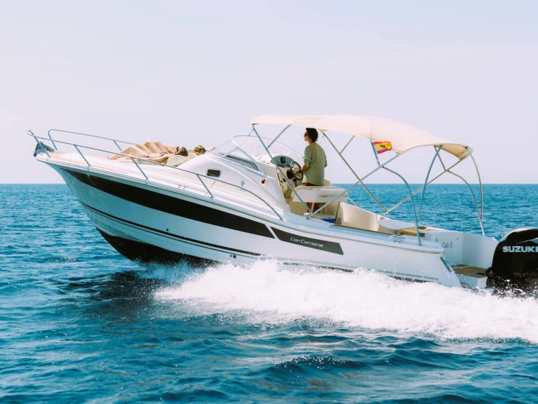 Motorboot mit oder ohne Skipper Jeanneau mieten in Cala en Bosch