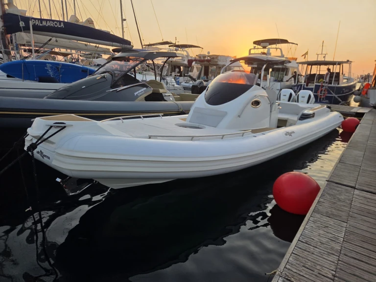 Vermietung Schlauchboot Altamarea mit Führerschein