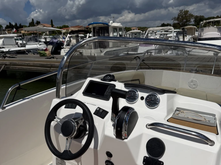 YachtCharter in La Londe-les-Maures - Karnic 1851 auf SamBoat