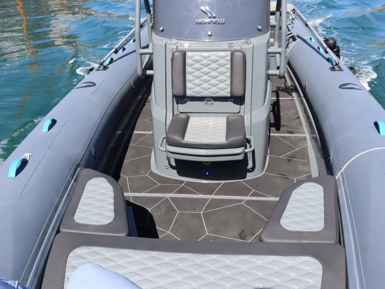 YachtCharter in Sète - Highfield Highfield Sport 700 auf SamBoat