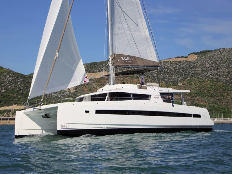 Katamaran mit oder ohne Skipper Bali mieten in Palermo