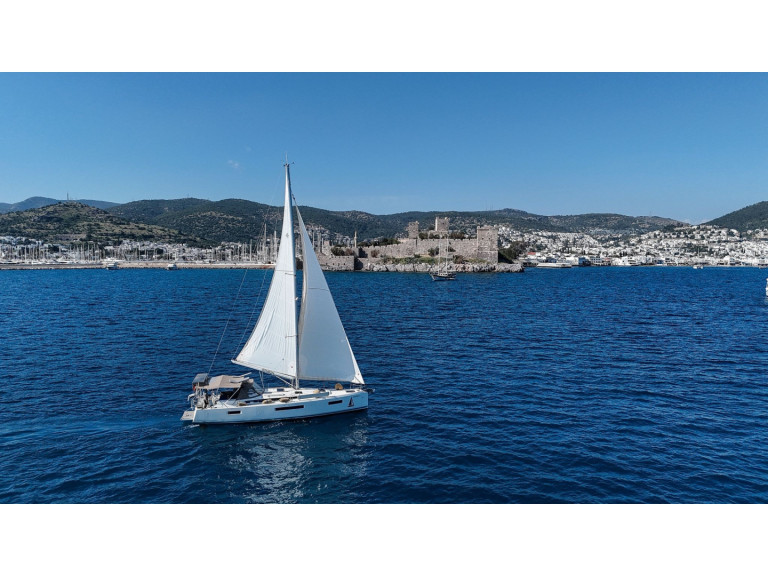Segelboot mit oder ohne Skipper Jeanneau mieten in Bodrum