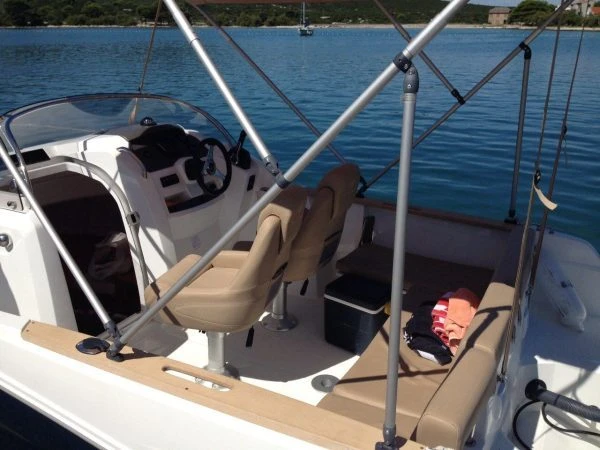 Motorboot mieten in Preko zum besten Preis