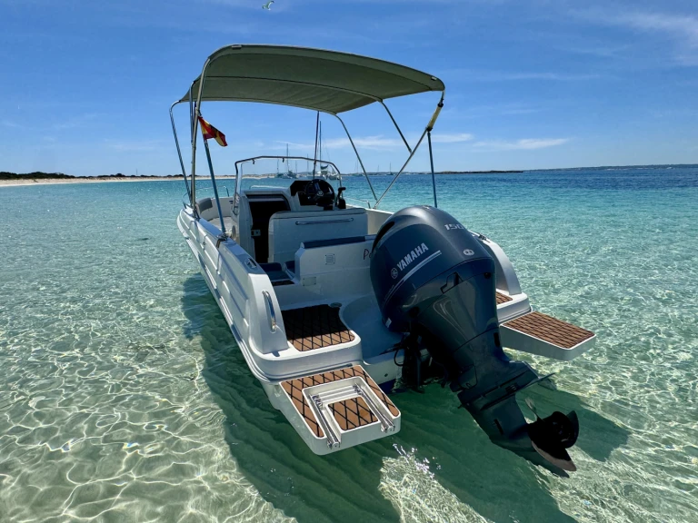 Vermietung Motorboot Pacific Craft mit Führerschein