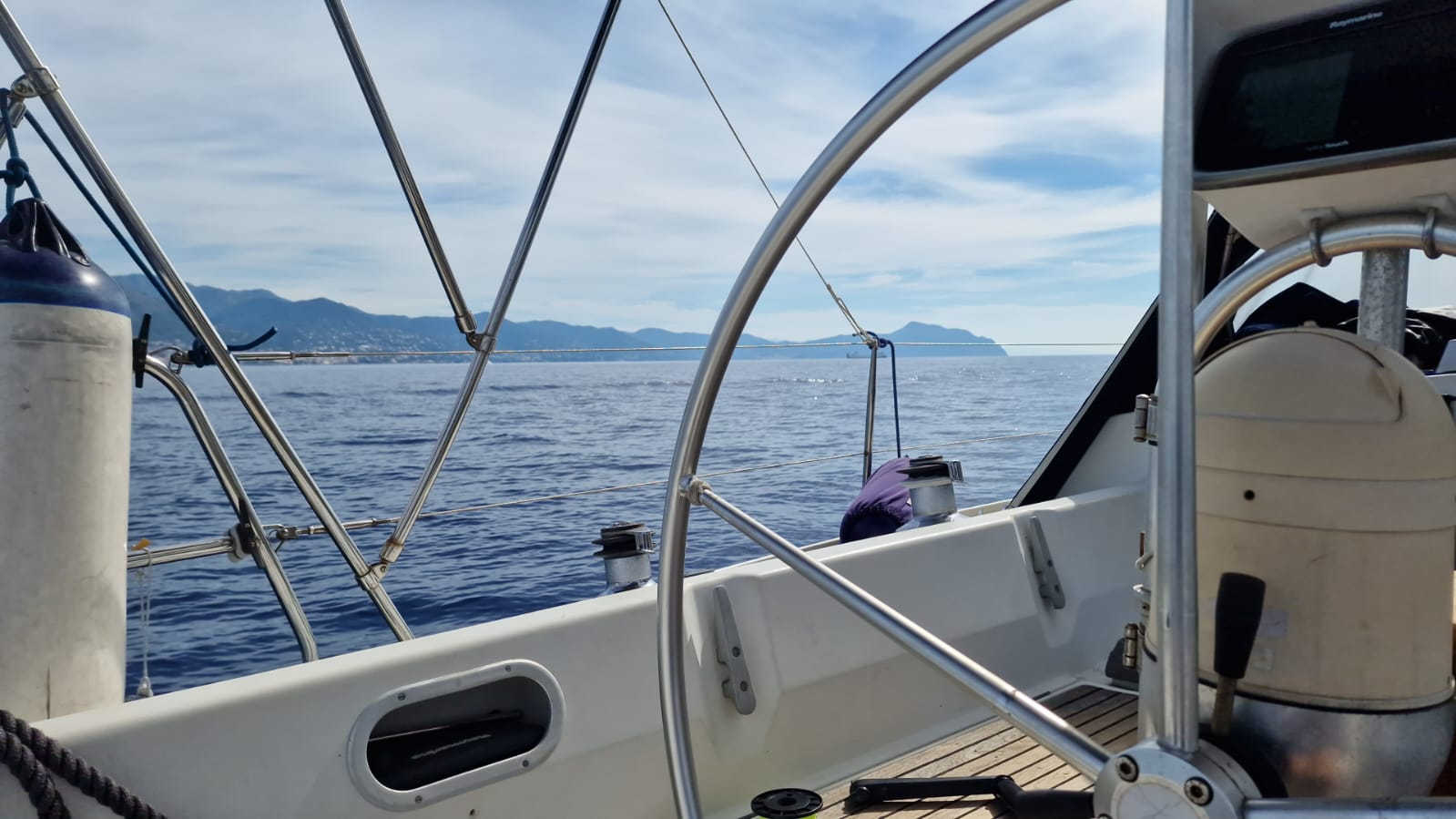 Bénéteau First 375 mieten Genua 