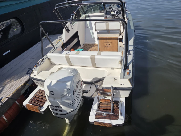 Bootsverleih Rio Rio 590 Cabine Gives Samboat
