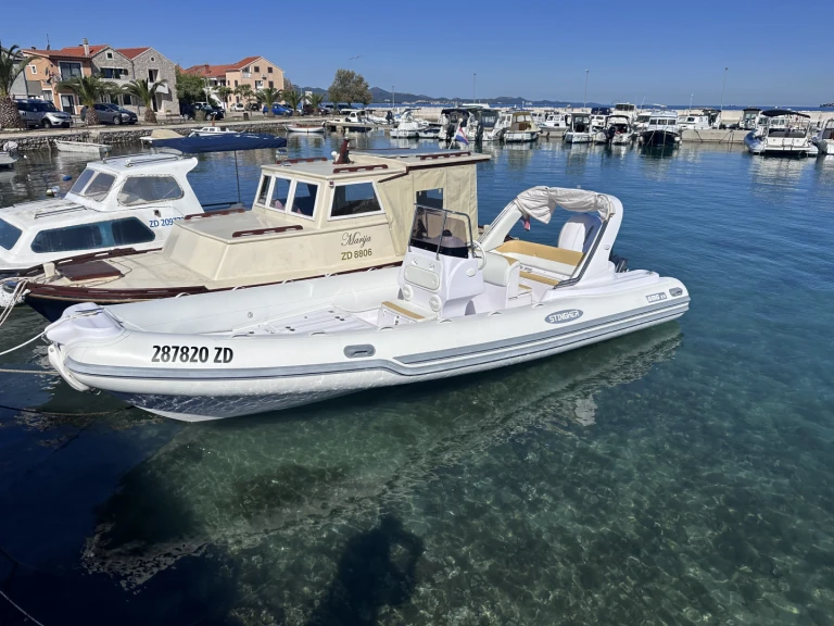 Schlauchboot mieten in Bibinje zum besten Preis