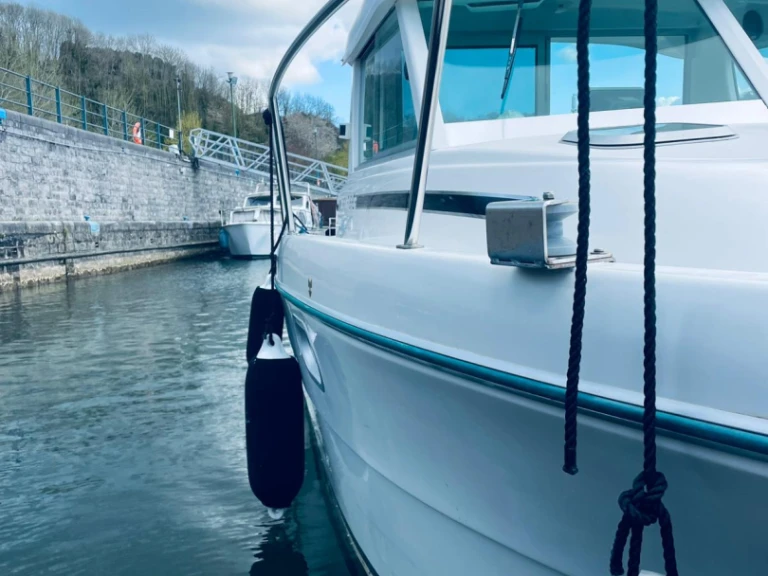 Motorboot mit oder ohne Skipper Jeanneau mieten in Gives