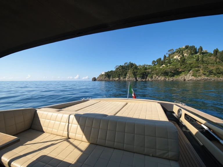 Motorboot mieten in Saint-Tropez zum besten Preis
