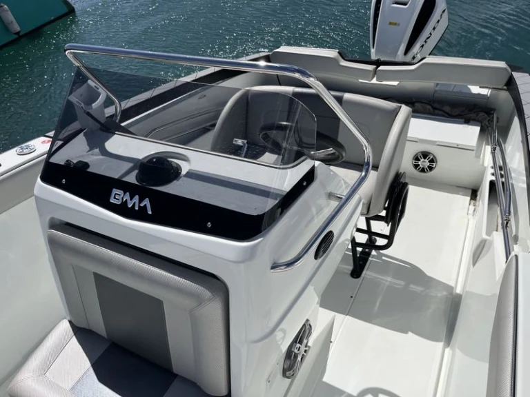Bootsverleih BMA BMA X199 Bonifacio Port Samboat