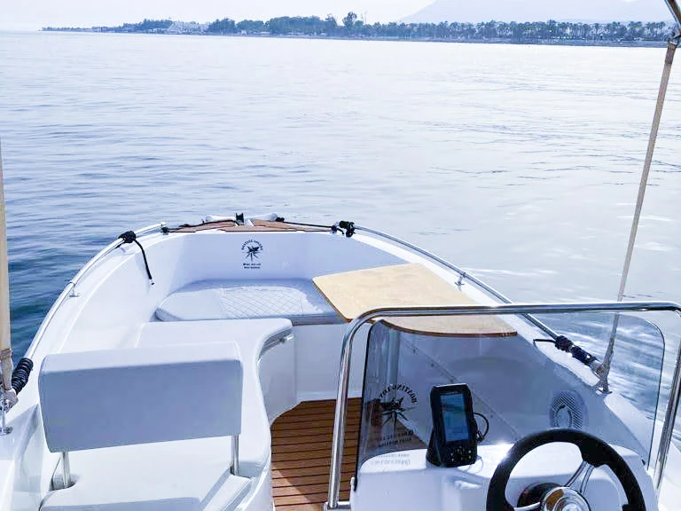 Motorboot mieten in Puerto Banús zum besten Preis
