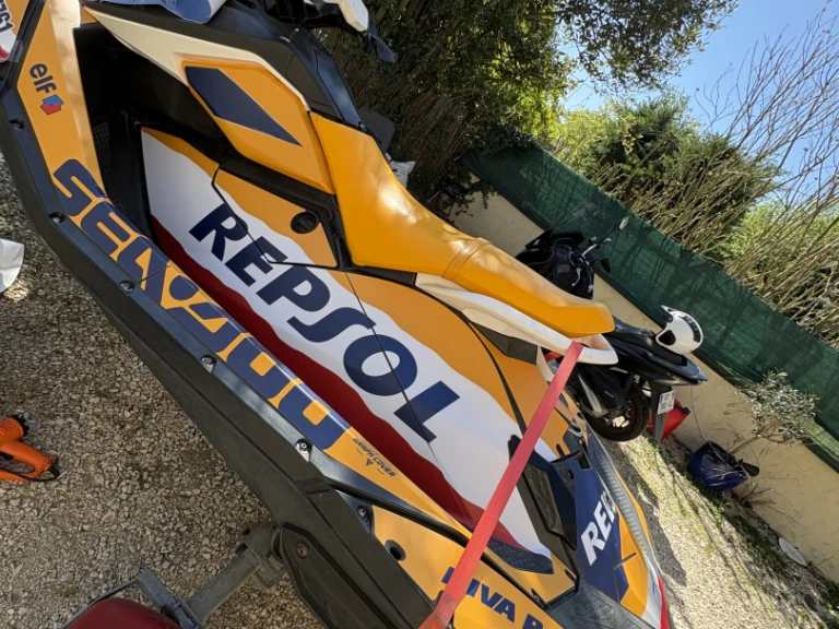 Boot mieten Saint-Tropez günstig Spark