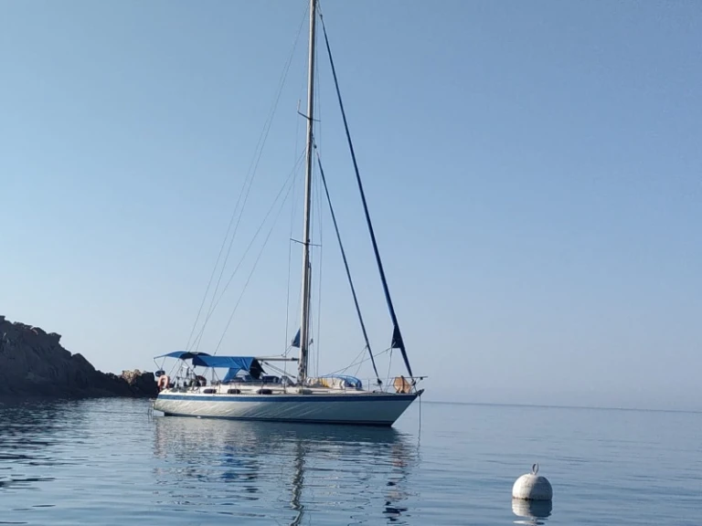 YachtCharter in Port-Saint-Louis-du-Rhône - Wauquiez Centurion 42 auf SamBoat