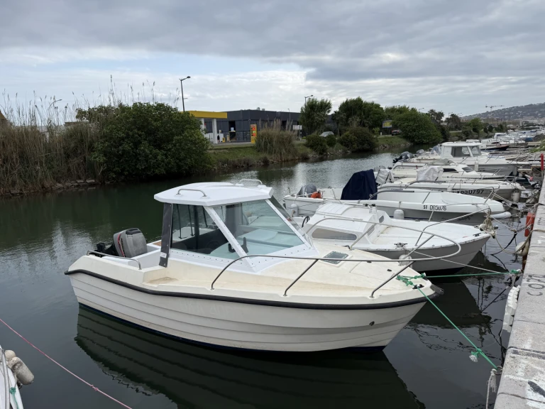 Motorboot mieten in Sète zum besten Preis